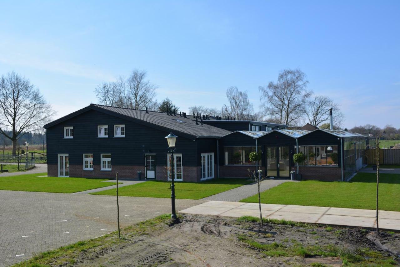 De Rulse Hoeve 黑泽 外观 照片